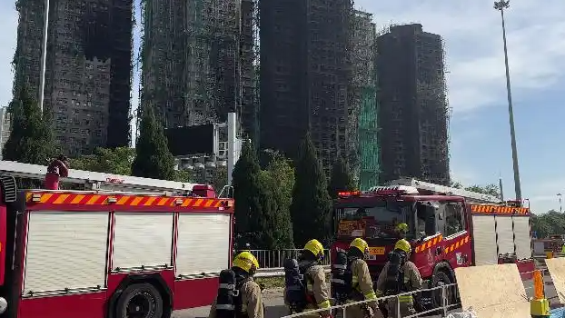  香港宏福苑火灾致168死7人被起诉