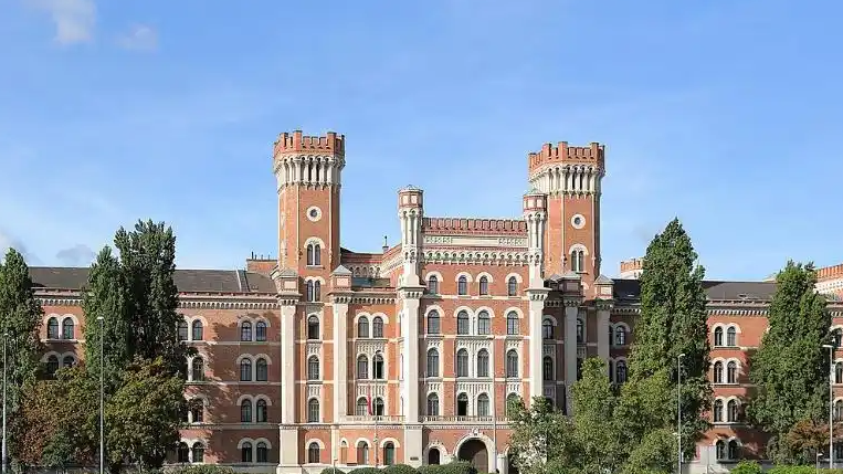  奥地利拒绝美国使用其领空对伊行动