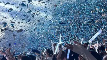 瘫痪女孩误买演唱会门票 平台拒退票