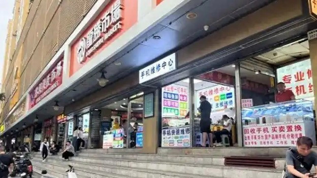 废旧手机被热炒后价格回落