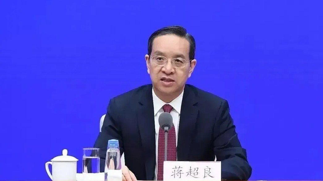 解放军报：为官莫喝“迷魂汤”