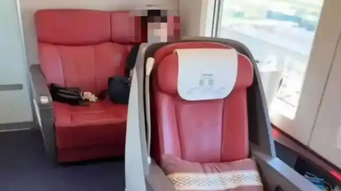  在12306买“低人一等座”有提醒了