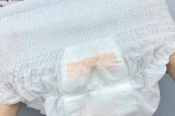   安睡裤广告翻车 客服甩锅AI 缩略图