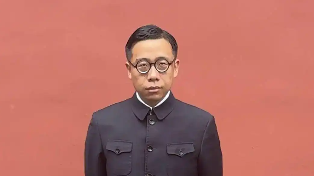 萧亚轩瘦成纸片人 健康状态堪忧