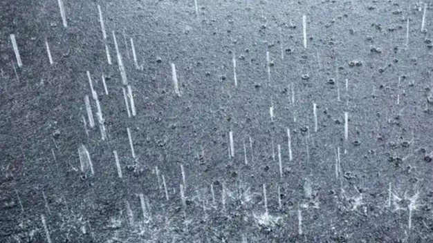  上海一到晚高峰就暴雨