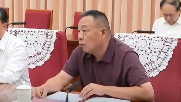 总理座谈会于东来等8人成“座上宾”