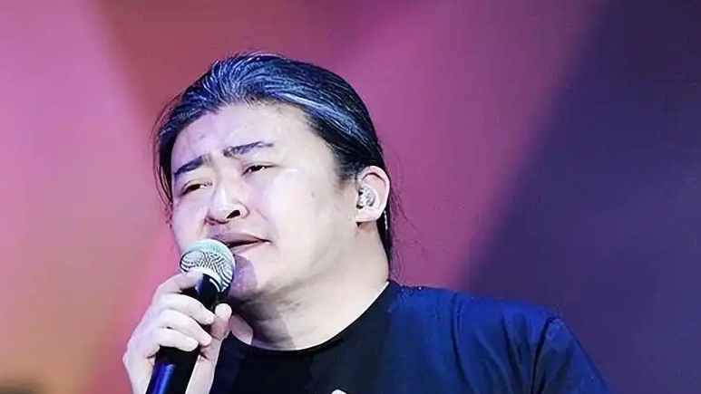 文艺界集体发文悼念刘欢