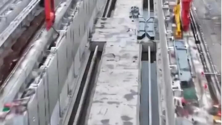  中国又建了一座水上电梯