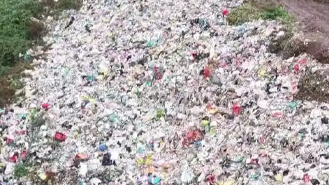 云南彝良通报“大量垃圾倾倒山中”