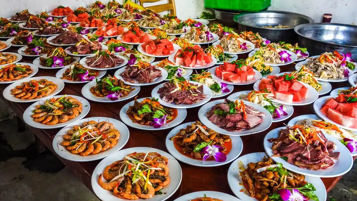  中国人为啥爱吃农村大席