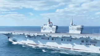 四川舰能下饺子一样连续弹射无人机