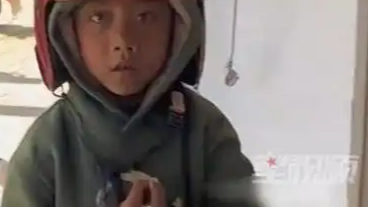 妈妈去世爸爸靠收泔水养2个女儿