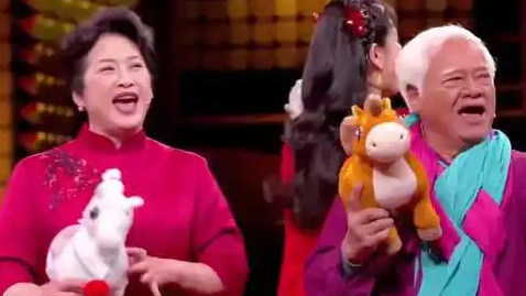  白鹿周深丁禹兮春晚开场