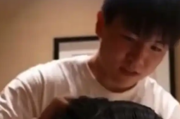 U23国足决赛前剪了新发型