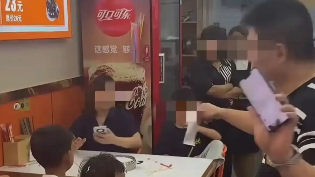 游戏女主播与头像不符被骂 本人回应