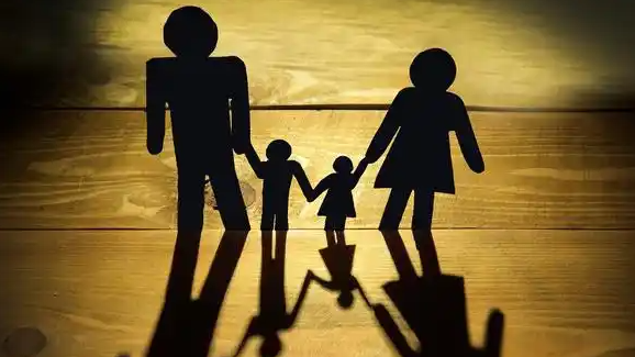 把所有不幸都推给原生家庭 然后呢