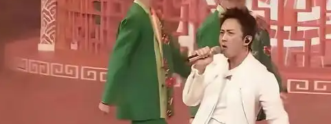  网友：希望今年邓超不要控制自己