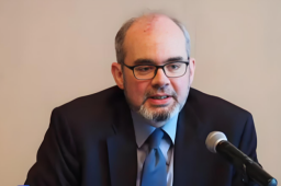 美方向台湾公开催逼“保护费”