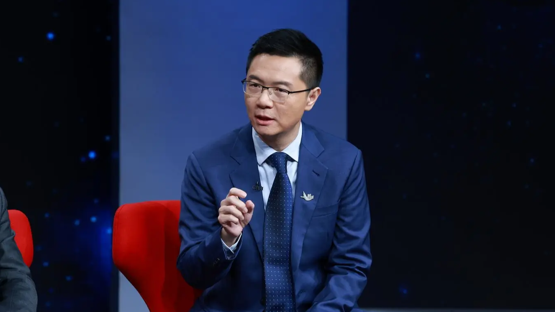  代表建议探索每周四天半工作制