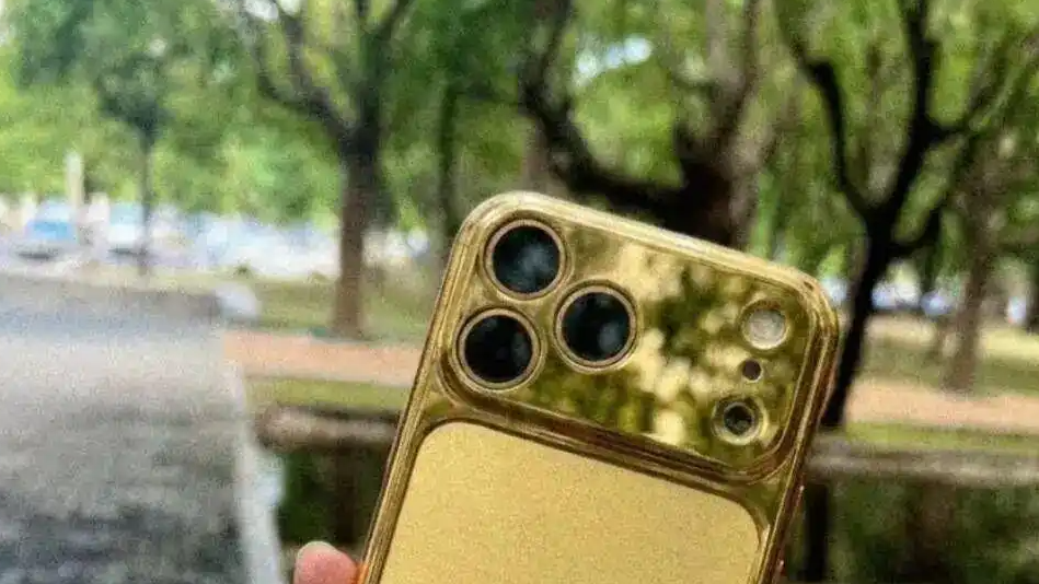 12999元起售的黄金手机壳多人入手