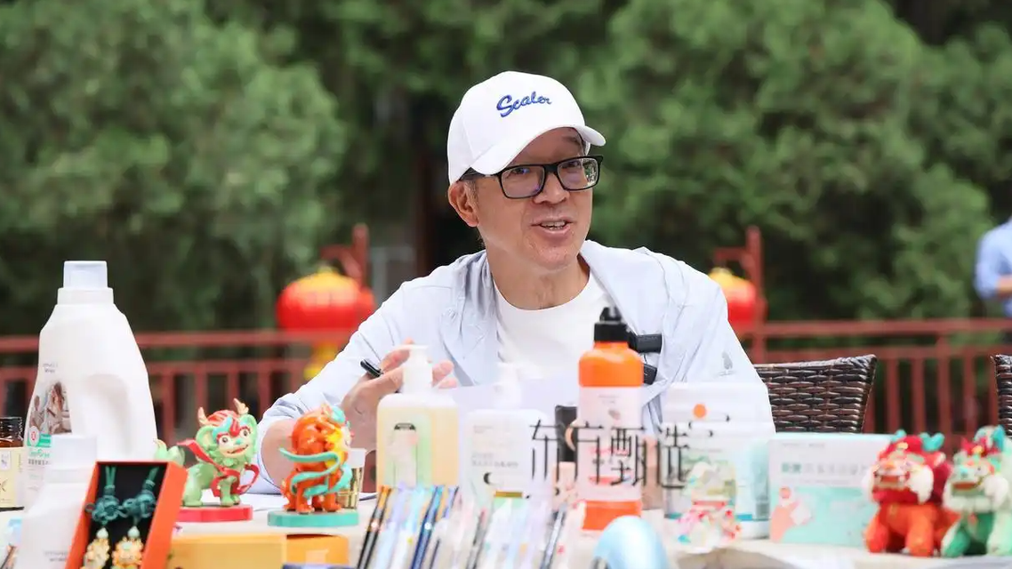俞敏洪回应孙东旭与明明天权开公司