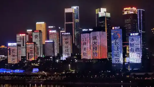 去旅游提前预订的酒店竟停业关门