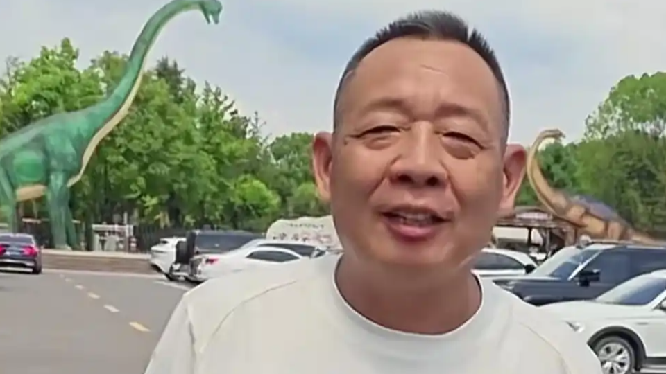 景区感谢于东来推介 对许昌市民免票