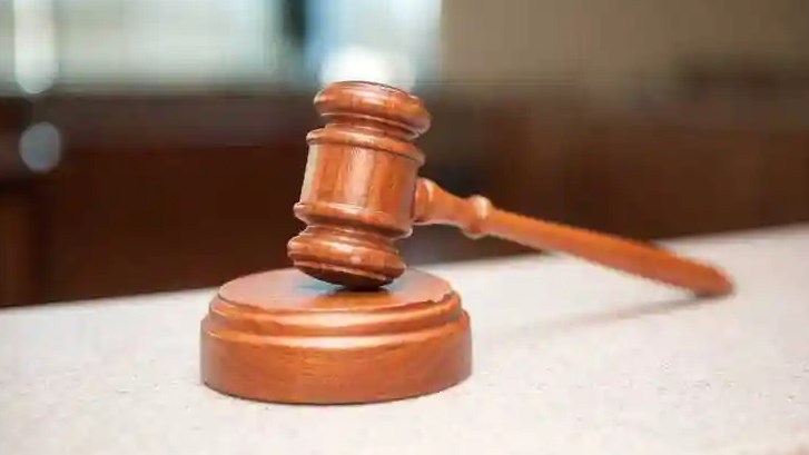22岁女孩被机构诱导抗衰打造幼态脸