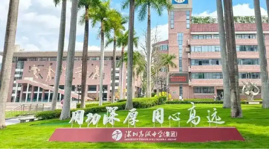  老师：邓煜不写作业却稳坐年级第一