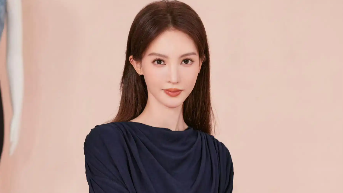 金晨肇事逃逸未被吊销驾照 律师解读