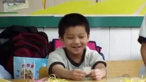  孙颖莎樊振东全红婵们等比例长大