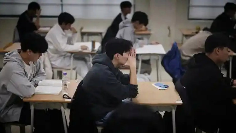 名校丑闻频发：韩国两大顶尖高校接连曝出集体作弊