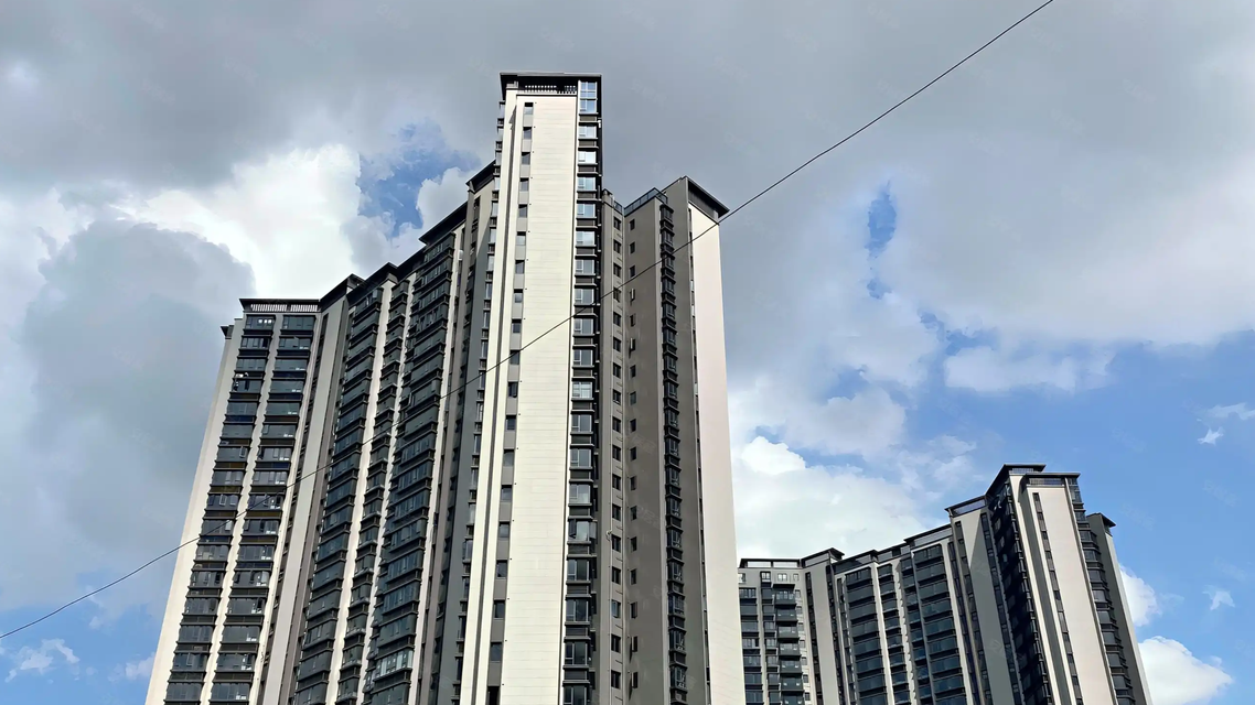 经济学家：年轻人可以考虑买房了