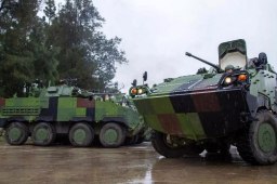   美国批准111亿美元对台军售 缩略图