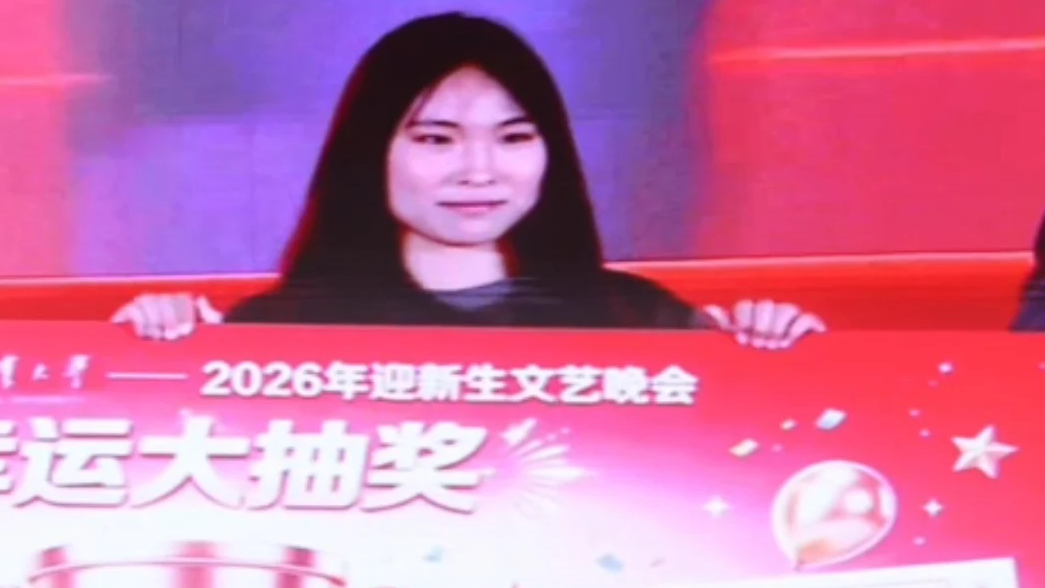 “这下不得不早起了”