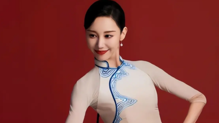  朱洁静春晚前放化疗25次