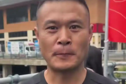   七星山钻木取火冠军用时10秒获奖8万 缩略图