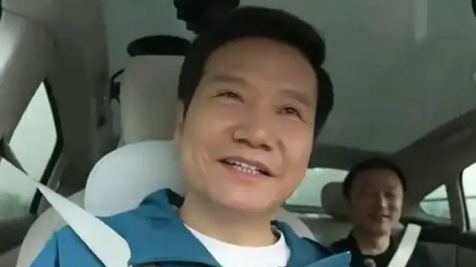 雷军：最大的心理负担是不能说错话