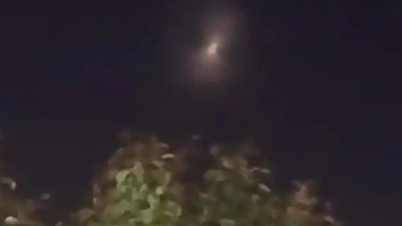  气象部门回应新疆不明飞行物