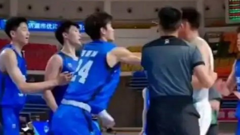 北京地铁回应未预约进站需排20分钟