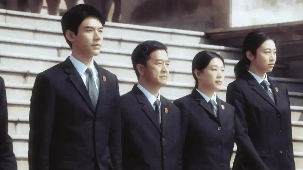 《家事法庭》央视首播 网友热议