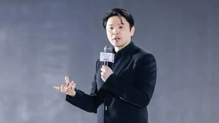  追觅CEO要求员工开通所有平台账号
