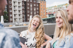 “有点紧张 我第一次变中国人”