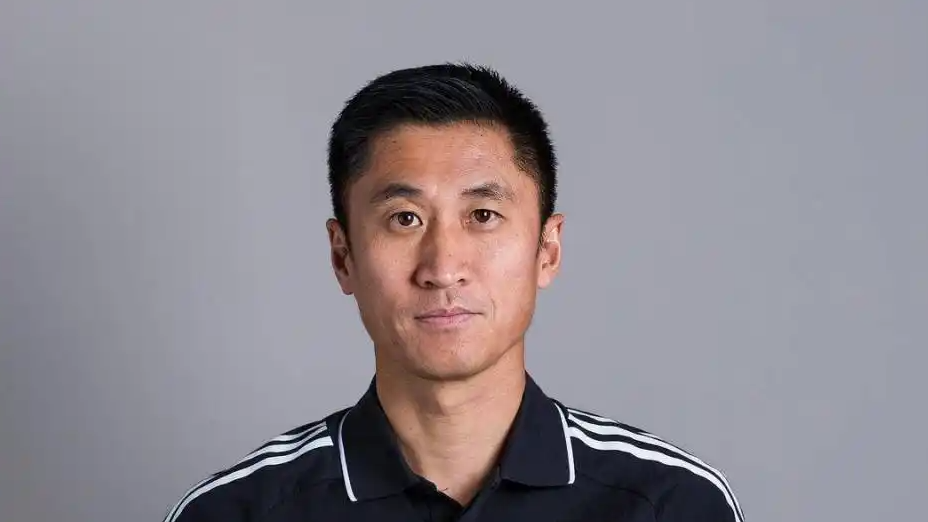 马宁点赞中国男足