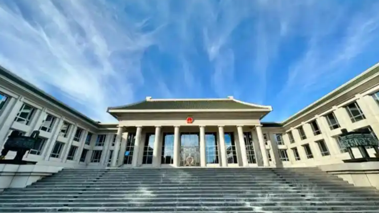 最高检：坚持受贿行贿一起查