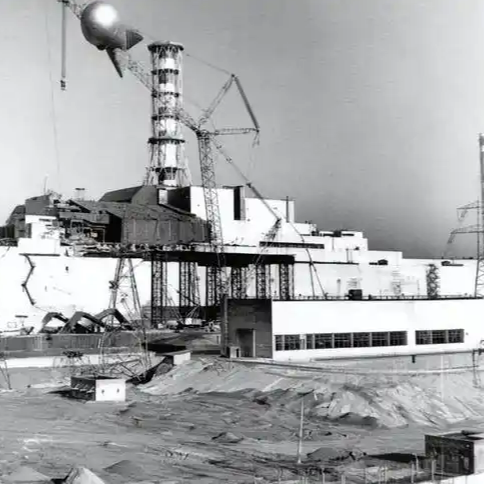 切尔诺贝利核电站保护罩受损