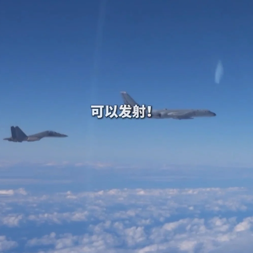 挂实弹轰-6K模拟打击台岛目标