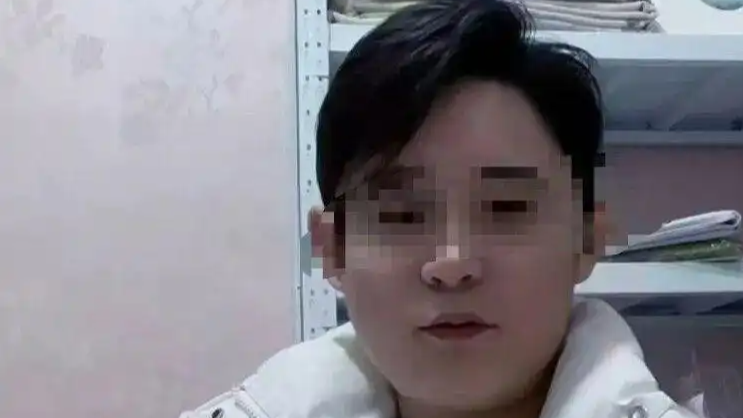 主播高价回收十字绣诈骗被刑拘