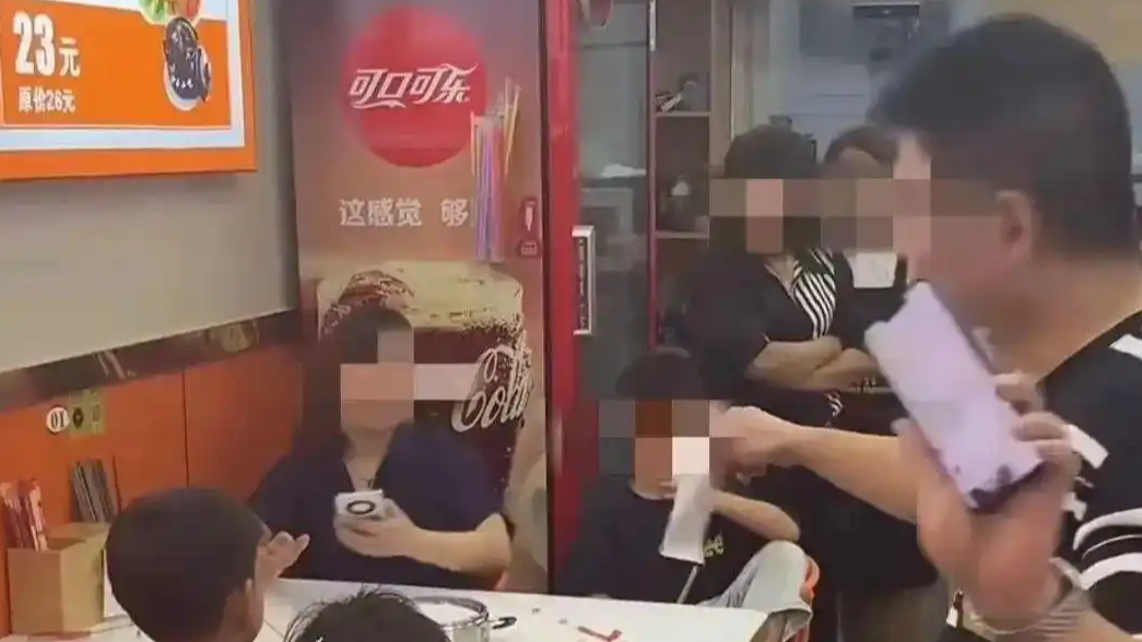 歌手伍佰发布紧急公告