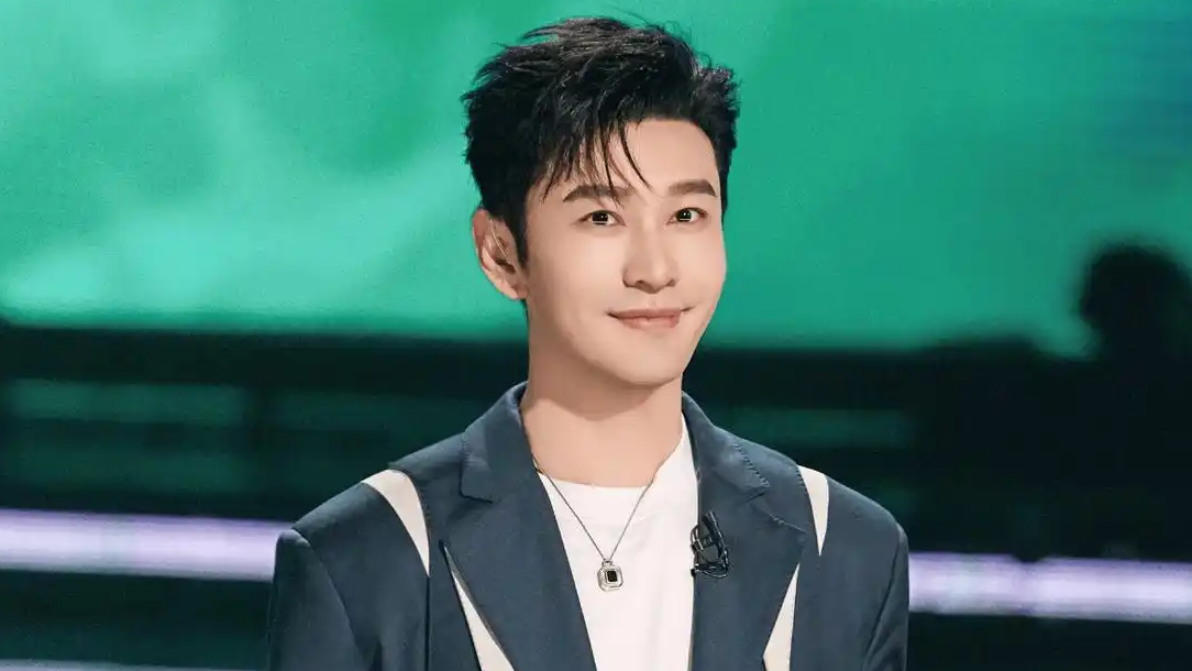  黄晓明的打字速度10年都写不完论文